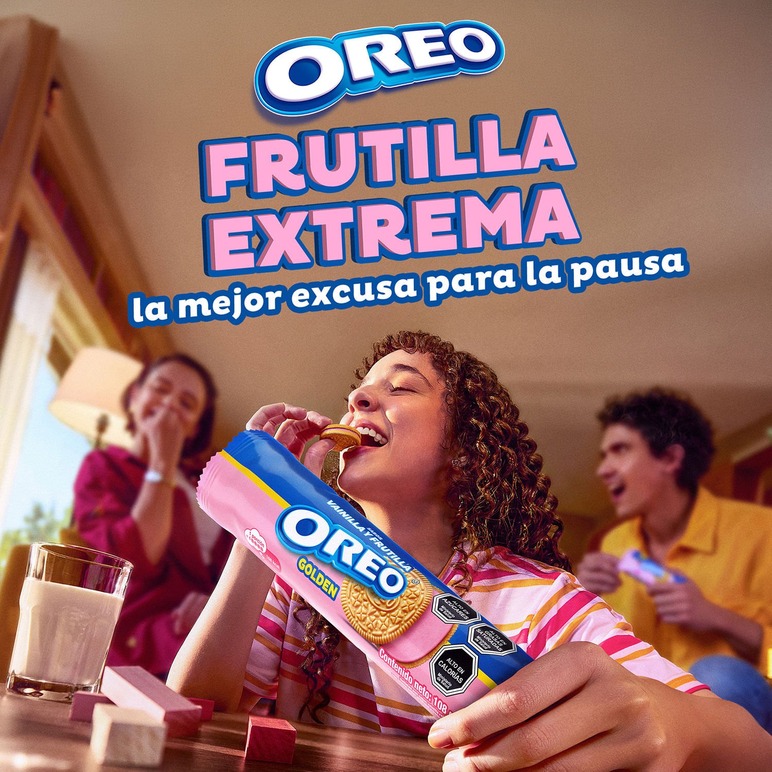 Galletas Dulces Oreo Rollo Sabor Frutilla 108 g - Image 2